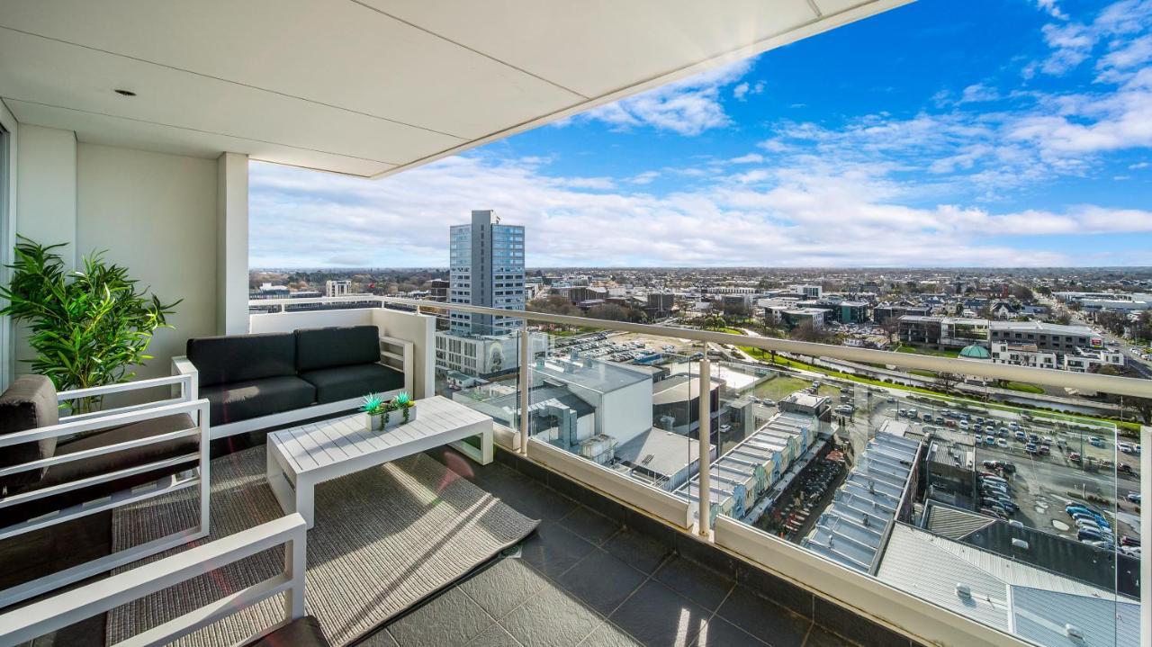Central City View With Free Valet Parking Christchurch Exterior foto