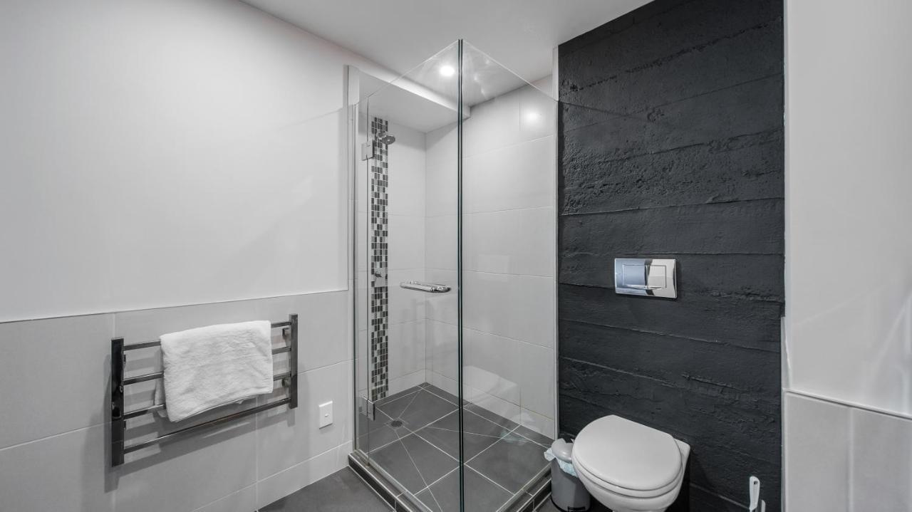 Central City View With Free Valet Parking Christchurch Exterior foto